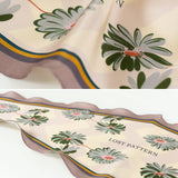 Daisy Silk Diamond Neckerchief