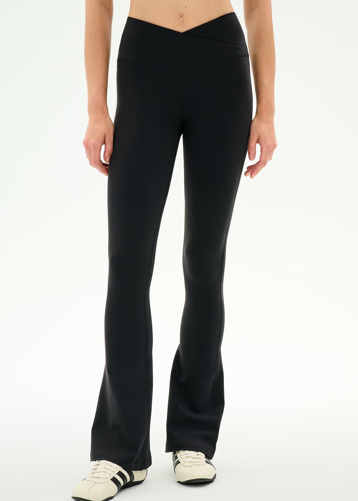 Raquel Crossover Supplex Flare Legging