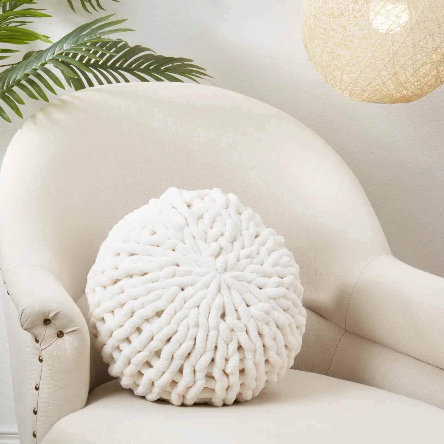 Cozy Chunky Knit Round Throw Pillow