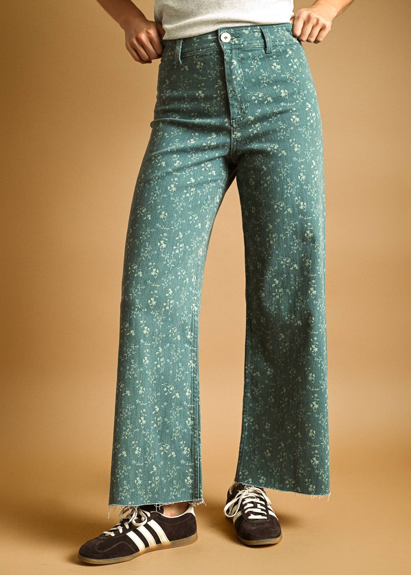 Floral Print Stretched Pants