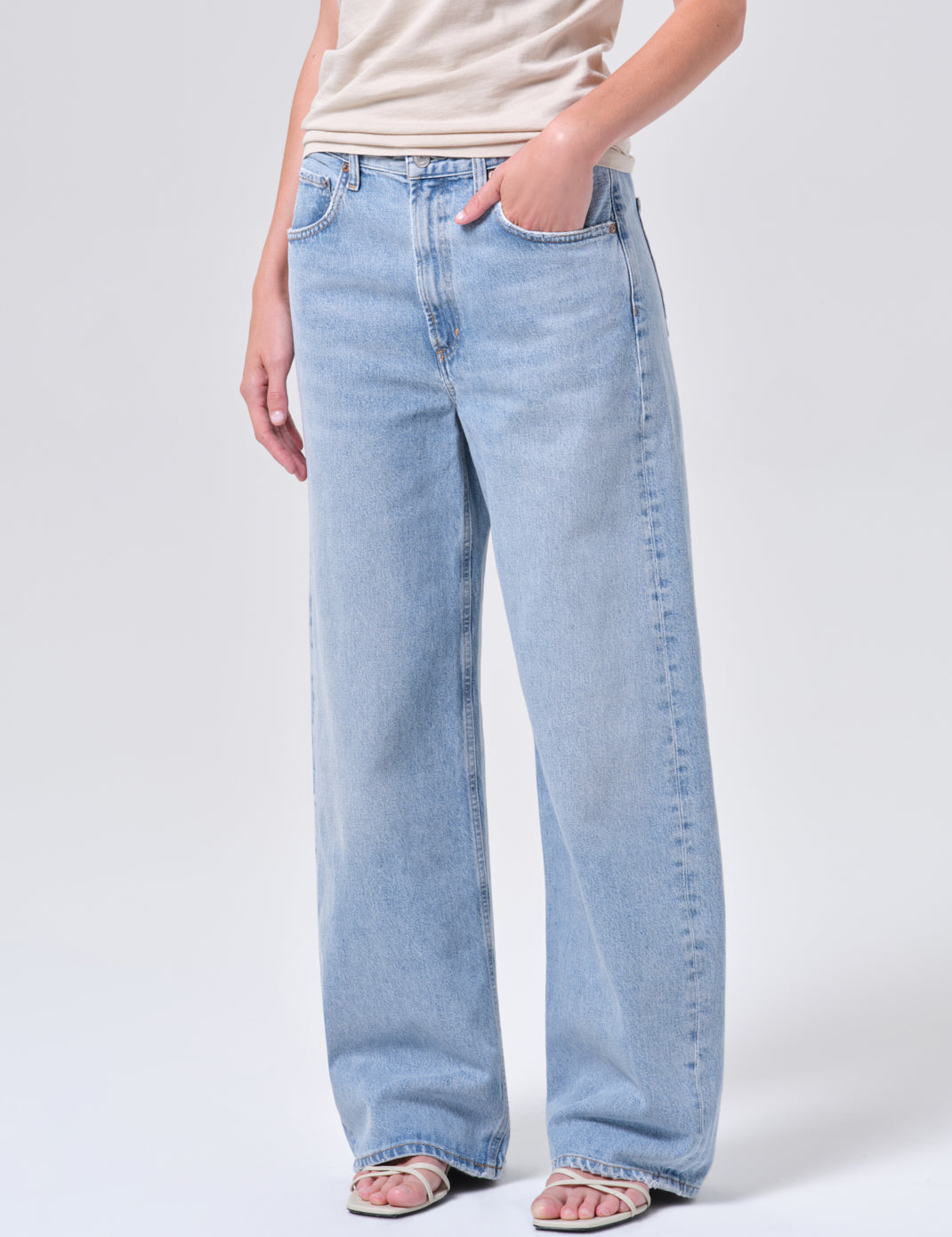 Low Curve Jean