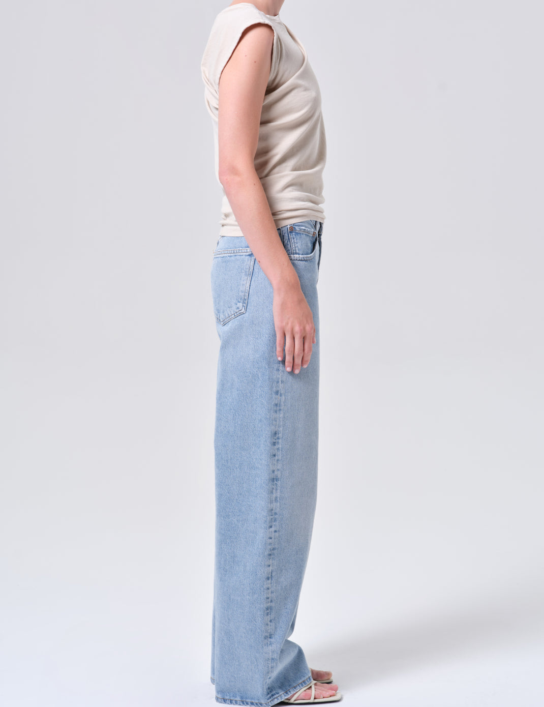 Low Curve Jean