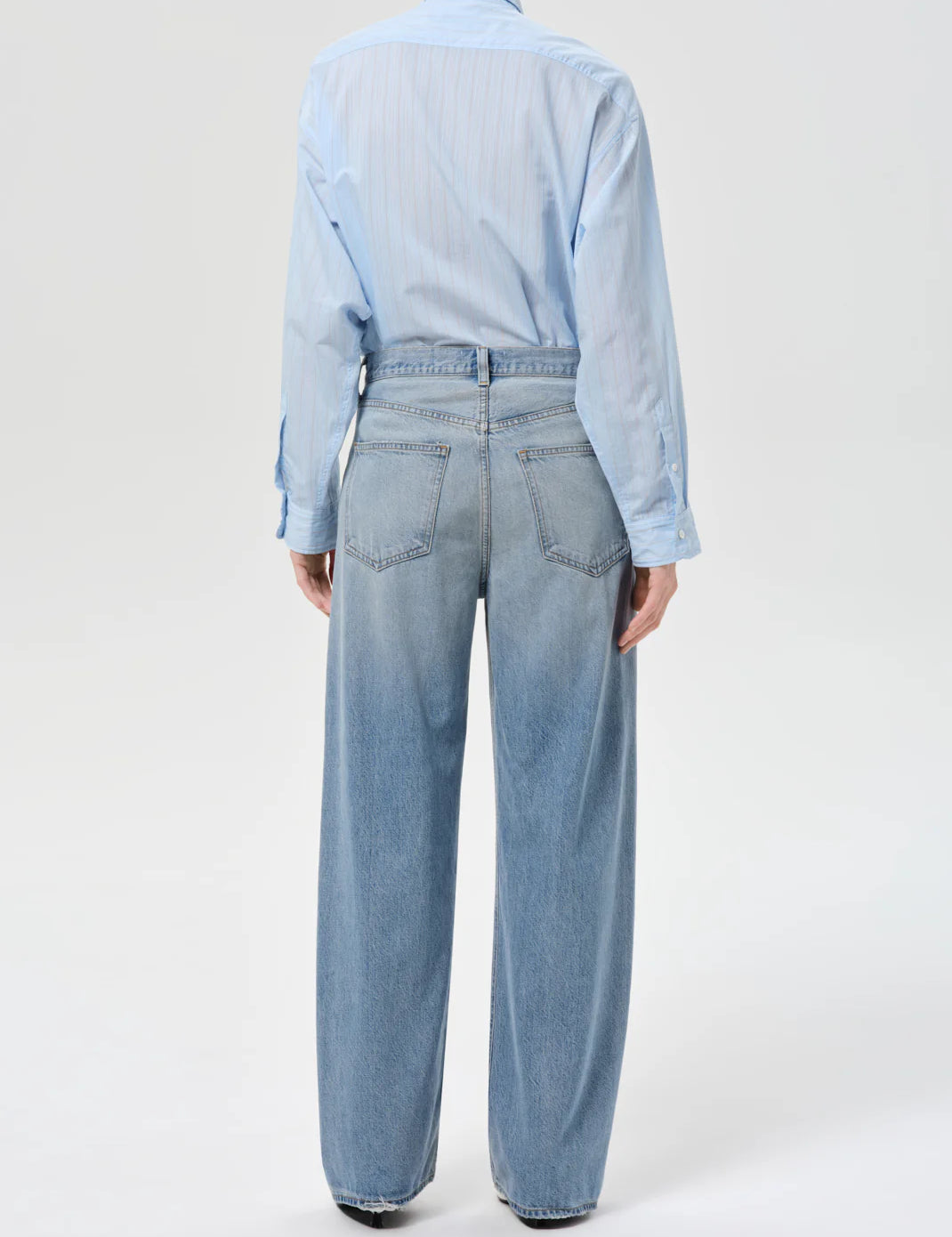 Low Curve Jean Crop