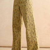 Floral Print Stretched Pants