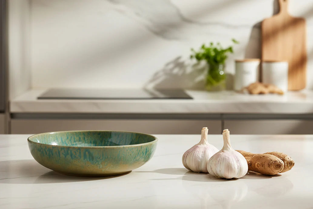 Stoneware Garlic/Ginger Grater Bowl