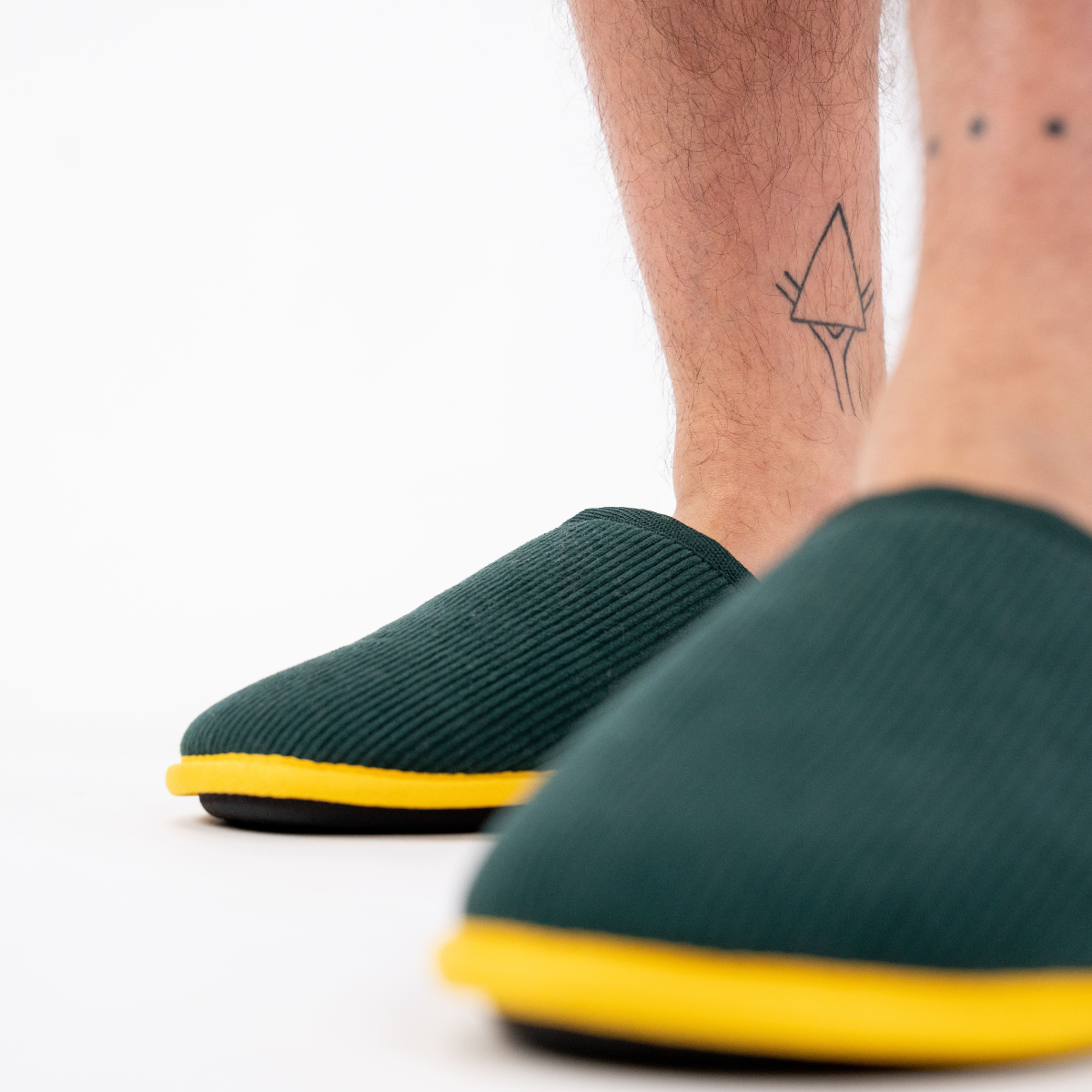 Ribbed Velvet Slippers Green